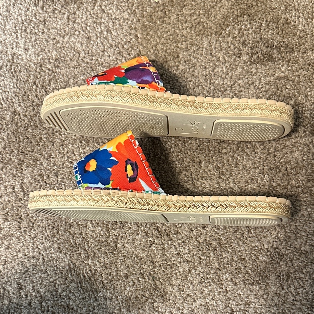 Colorful Floral Slide Sandals - Picture 5 of 8